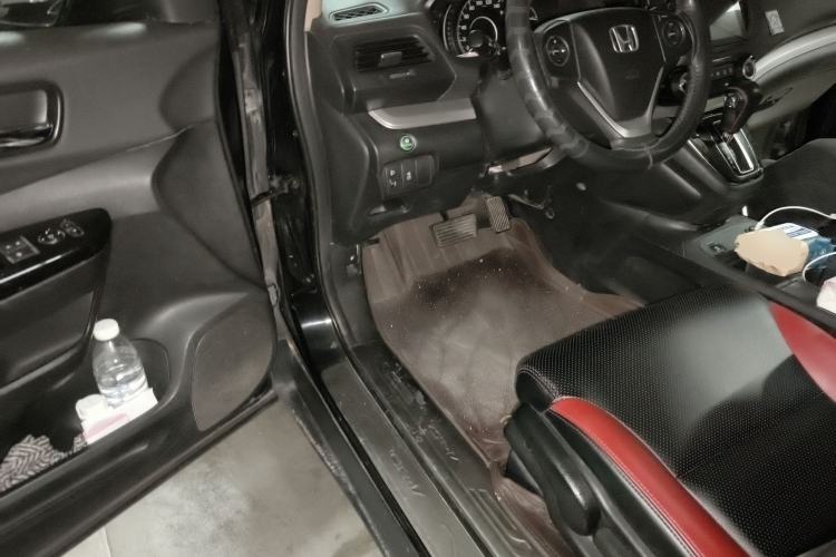 Used Honda CR-V 2016 2.0L two-wheel drive Urban Edition
