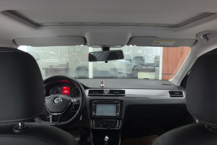 Used Volkswagen Santana 2016 1.6L Automatic Comfort Edition
