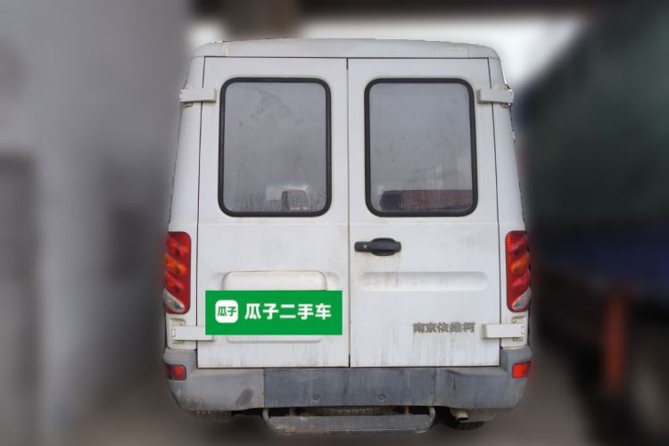 Used Iveco Turin 2009 2.8T-V36 Base Version Rear