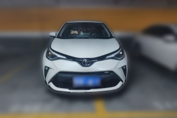 Used Toyota C-HR 2023 2.0L Luxury Edition Front