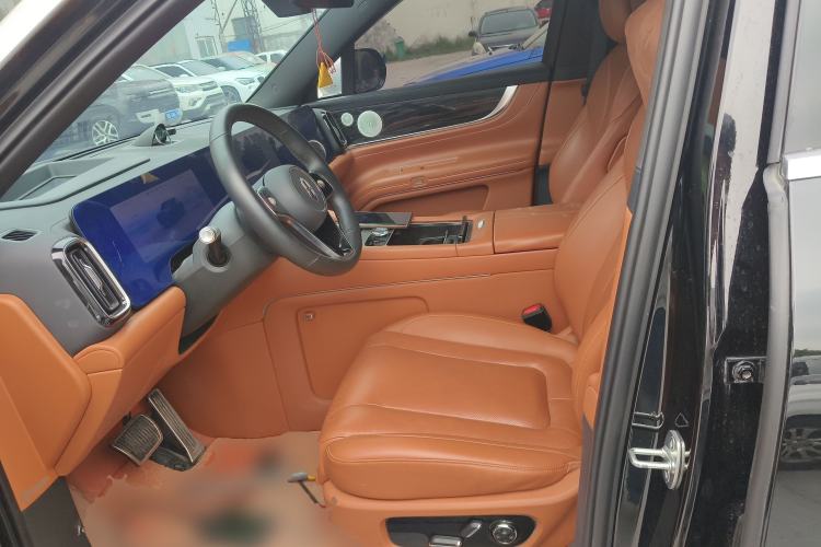 Used Hima AITO M9 2024 Range-Extended Ultra Version 42 kWh 6-Seater Model Left Front Seat