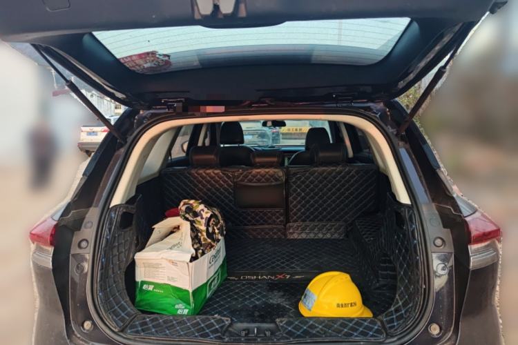 Used CHANGAN OSHAN X7 2020 1.5T Automatic Prestige Edition
