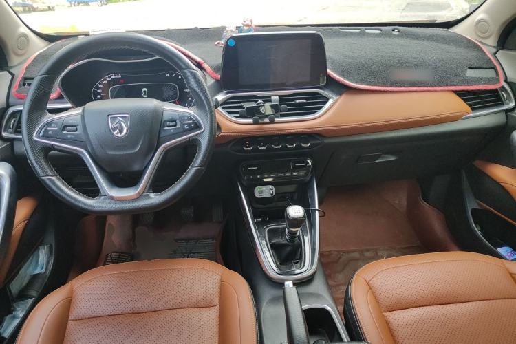 Used Baojun 510 2017 1.5L Manual Luxury Model
