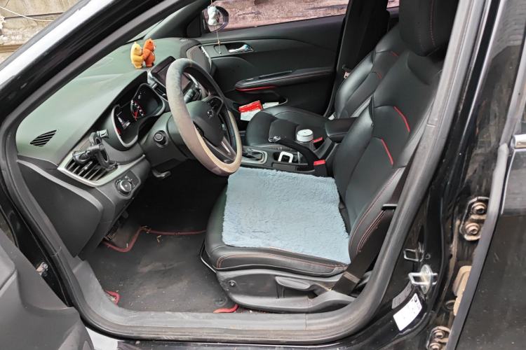 Used Chevrolet Monza 2019 RS 330T Automatic Comfort Edition China VI Standard Left Front Seat