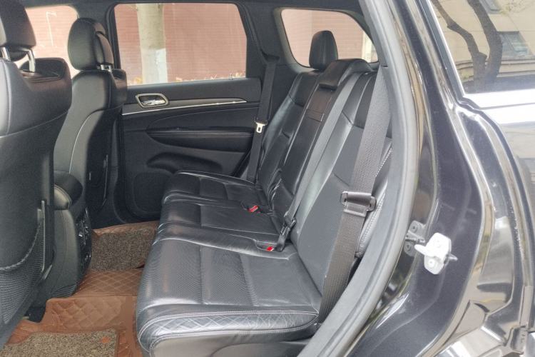 Used Jeep Grand Cherokee 2015 3.0TD Diesel Elite Navigation Edition
