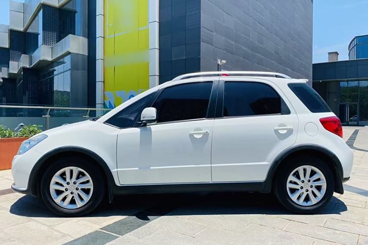 Used Suzuki SX4 2013 1.6L Automatic CoolRide Model