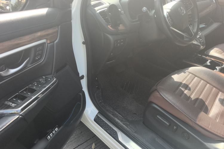 Used Honda CR-V 2017 Hybrid 2.0L Pure Edition Driver Seat