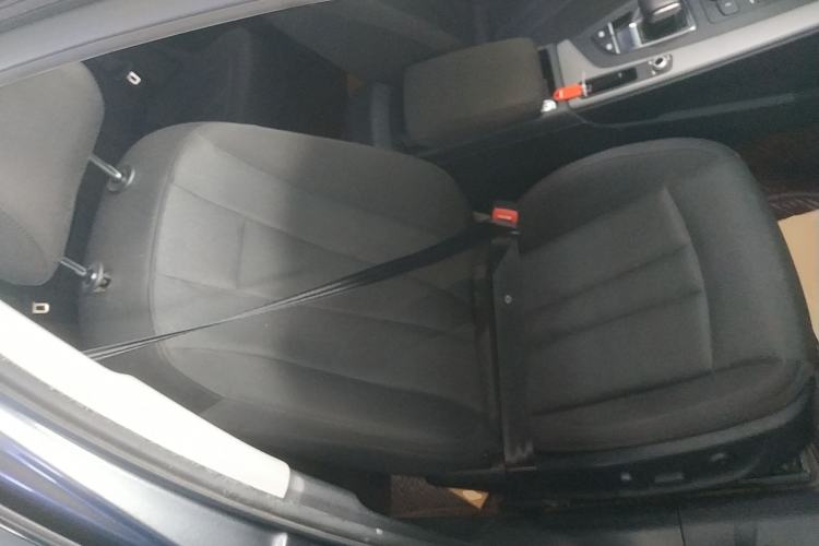 Used Audi A4L 2019 40 TFSI Ambition China VI