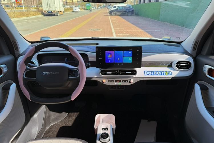 Used Geely Galaxy Panda 2025 210km Panda Kart Interior 2