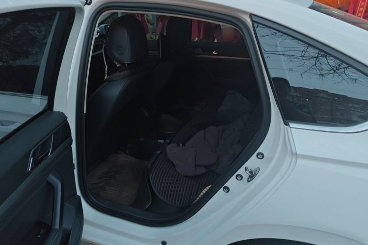 Used Volkswagen Lavida 2019 280TSI DSG Comfort Edition China VI standard Interior 4