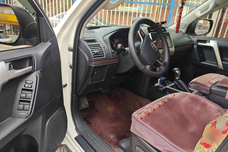 Used Toyota Prado 2018 3.5L Automatic TX-L with Rear-Mounted Spare Tire
