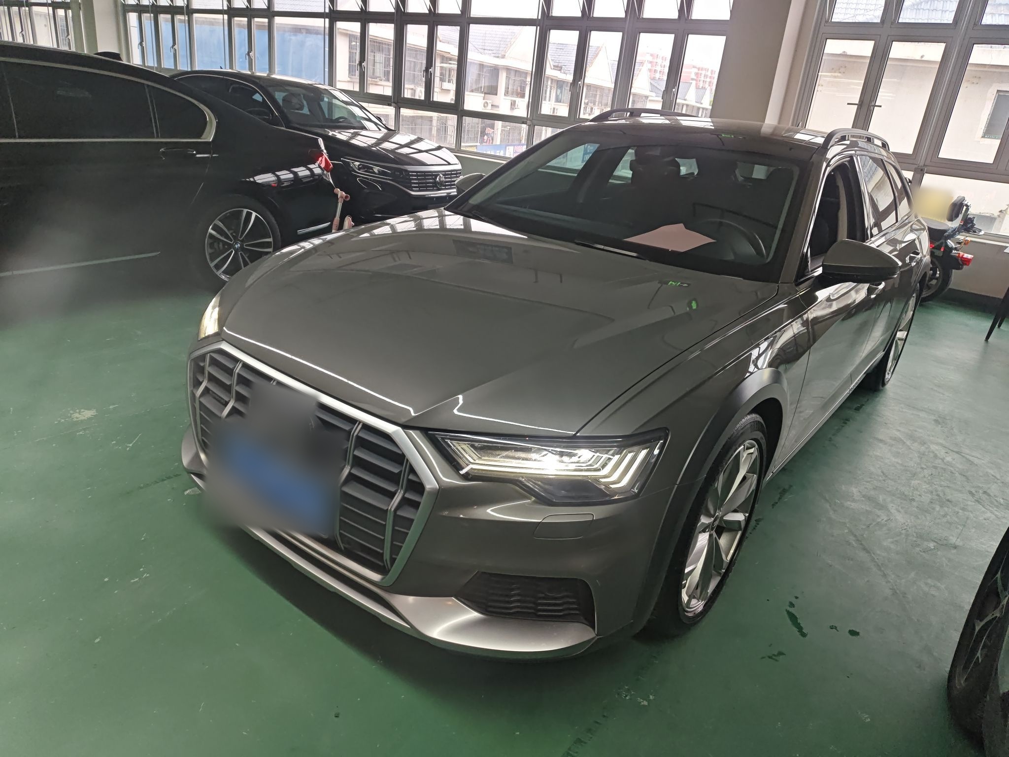 Parte inferior delantera