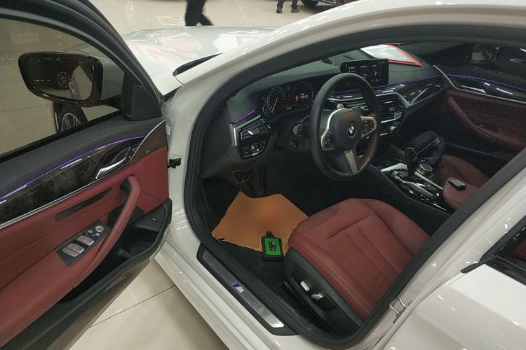 Used BMW 5 Series 2018 Restyled 530Li Leading Edition M Sport Package