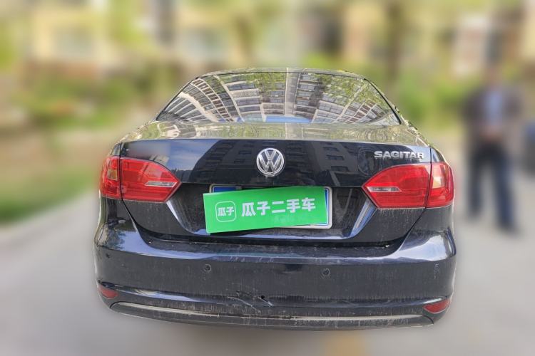 Used Volkswagen Sagitar 2012 1.6L Manual Comfort Model
