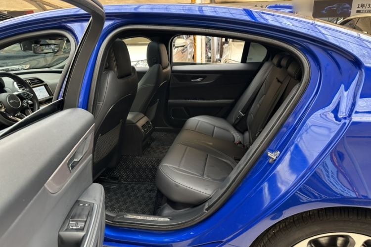 Used Jaguar XEL 2020 2.0T 200 PS Agent Exclusive Edition Interior 3