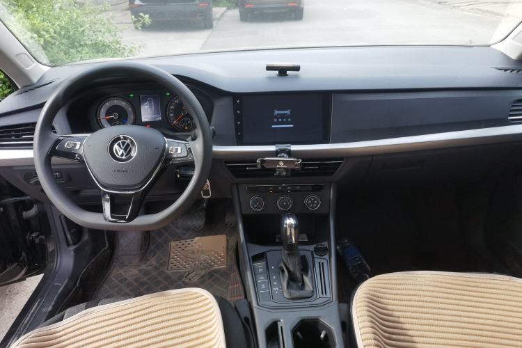 Used Volkswagen Lavida 2022 1.5L Automatic Fashion Edition