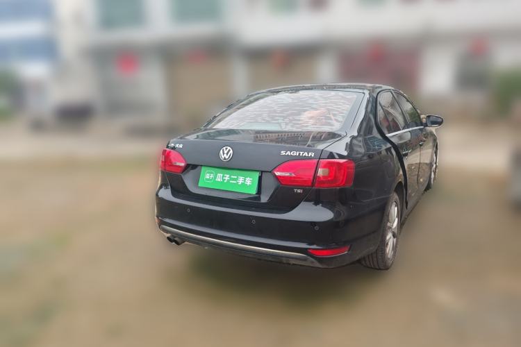 Used Volkswagen Sagitar 2012 1.4TSI Automatic Luxury Edition