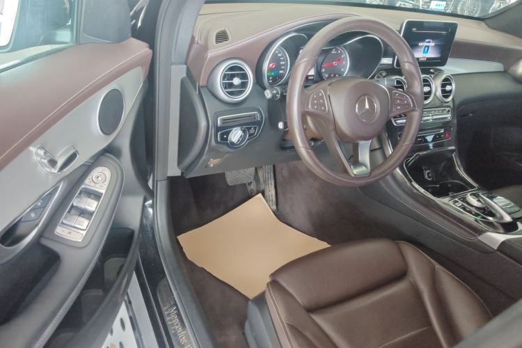 Used Mercedes-Benz GLC 2018 Facelift GLC 200 4MATIC
