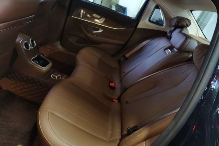 Used Mercedes-Benz E-Class 2023 Updated E 300 L Luxury Edition Left Rear Seat