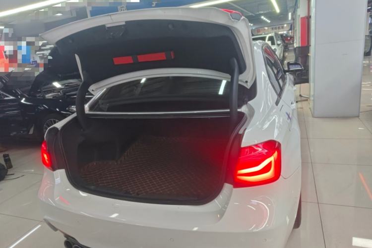 Used BMW 3 Series 2019 320Li M Luxury Package Trunk