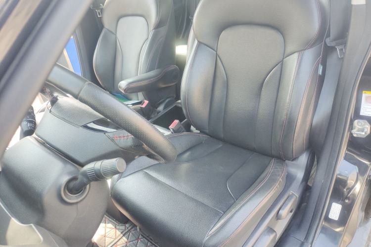 Used Haval H6 2013 Upgraded Model 1.5T Manual Two-Wheel Drive Elite Version