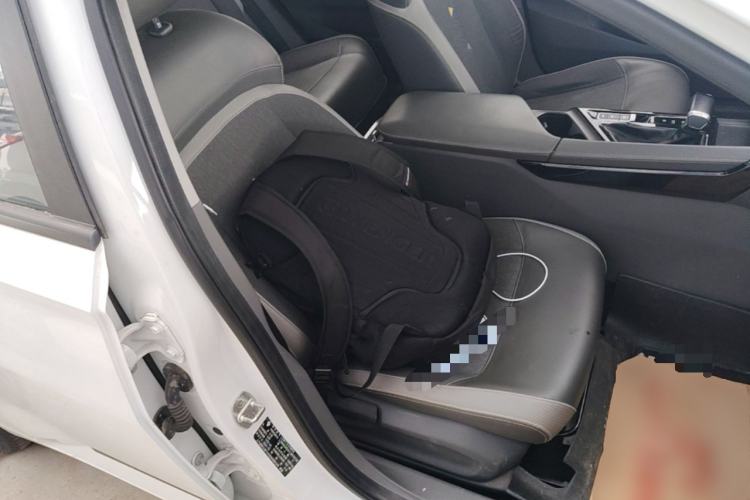 Used Baojun RC-5 2020 1.5T CVT Smart Luxury Edition
