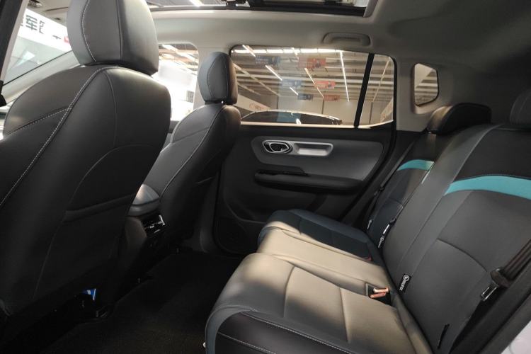 Used AION Y 2024 Younger Star Edition