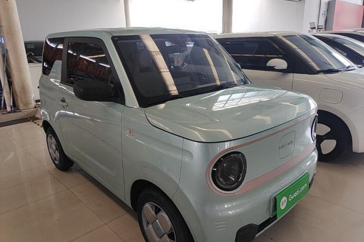 Used Geely Galaxy Panda 2023 Panda Mini 200km Endurance Bear
