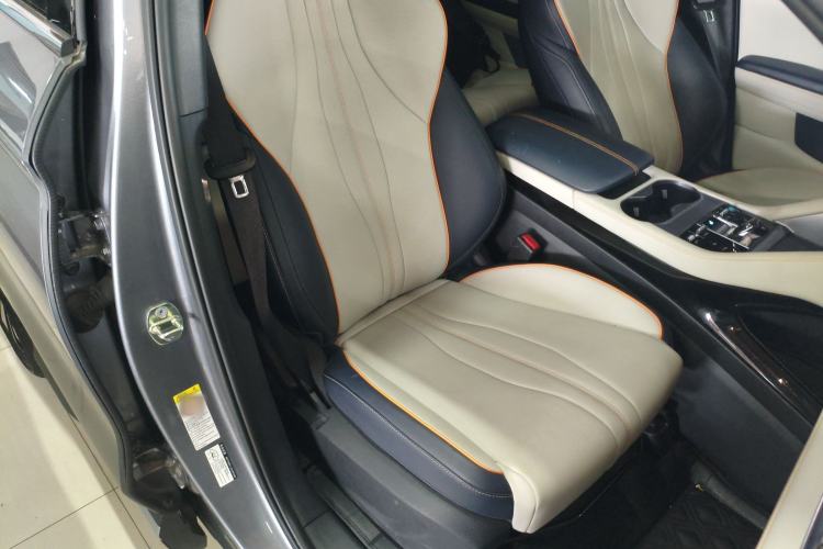 Used BYD Song PLUS New Energy 2023 Champion Edition DM-i 110KM Flagship Model Right Front Seat