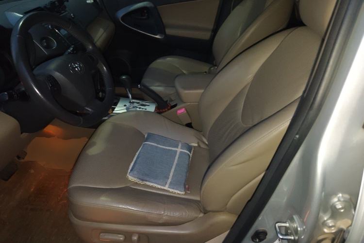 Used Toyota RAV4 2013 Special Edition 2.0L Automatic Elite
