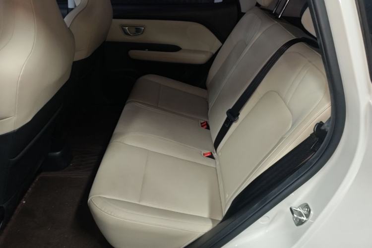 Used Wuling Bingo PLUS 2024 330 km Range Five-Seater Version