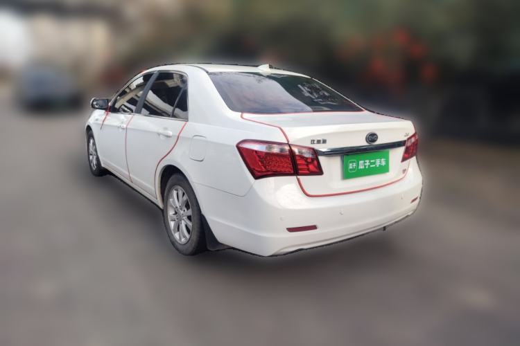 Used BYD G6 2013 1.5TID Automatic Luxury Model
