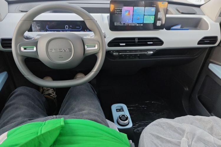 Used Geely Galaxy Panda 2024 Panda Mini 200km Endurance Bear