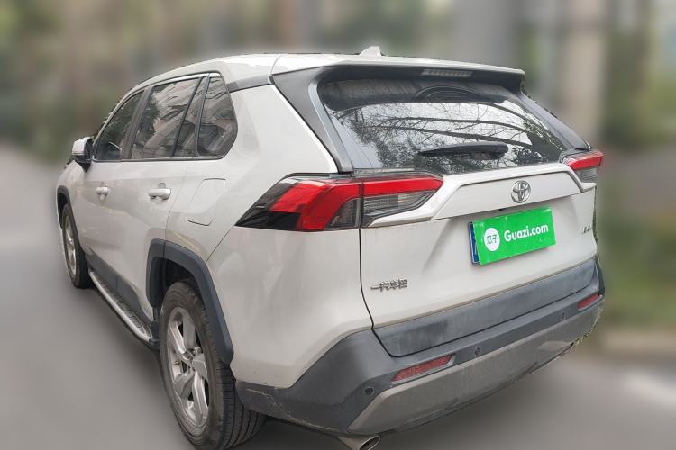 Used Toyota RAV4 2020 2.0L CVT Two-Wheel Drive Fashion Edition