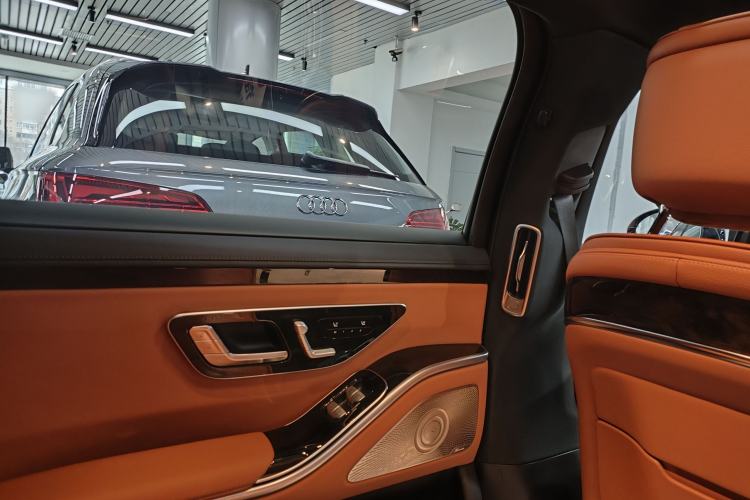 Used Mercedes-Benz S-Class New Energy 2023 S 450 e L Plug-in Hybrid Sedan
