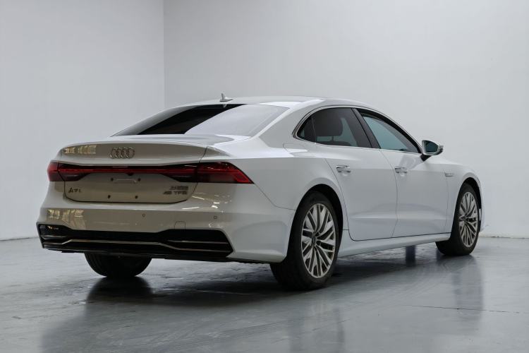 Used Audi A7L 2022 45 TFSI S-line Dream-Building Edition
