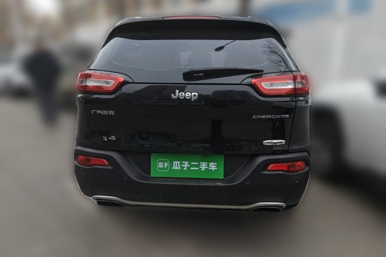 Used Jeep Cherokee 2016 2.4L Professional Smart Version