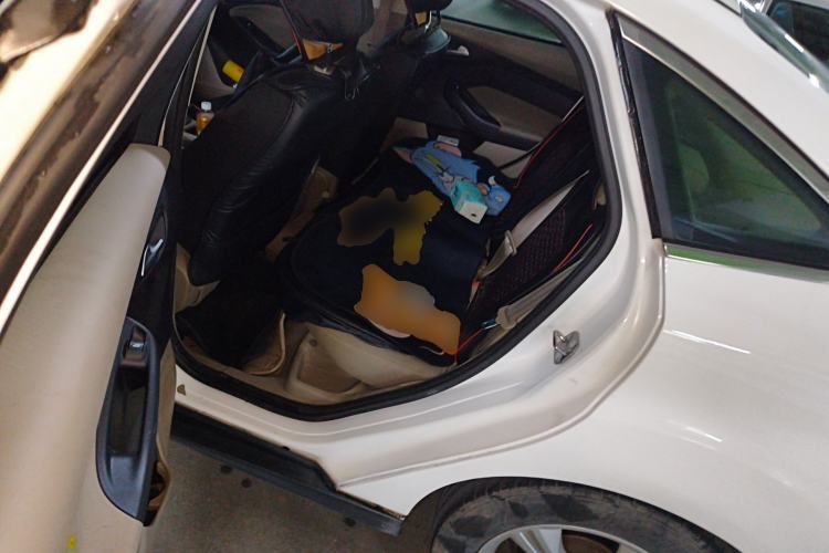 Used Ford Focus 2015 Sedan 1.6L Automatic Comfort Model
