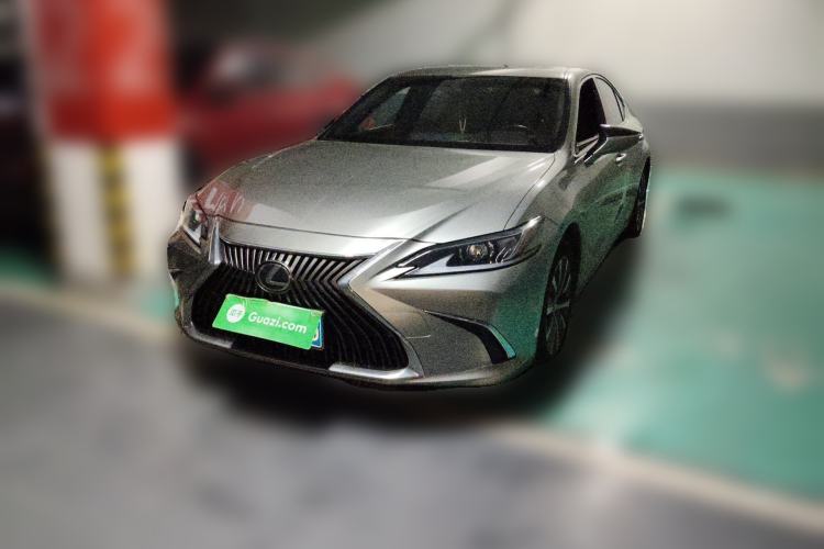 Used Lexus ES 2020 200 Excellence Edition