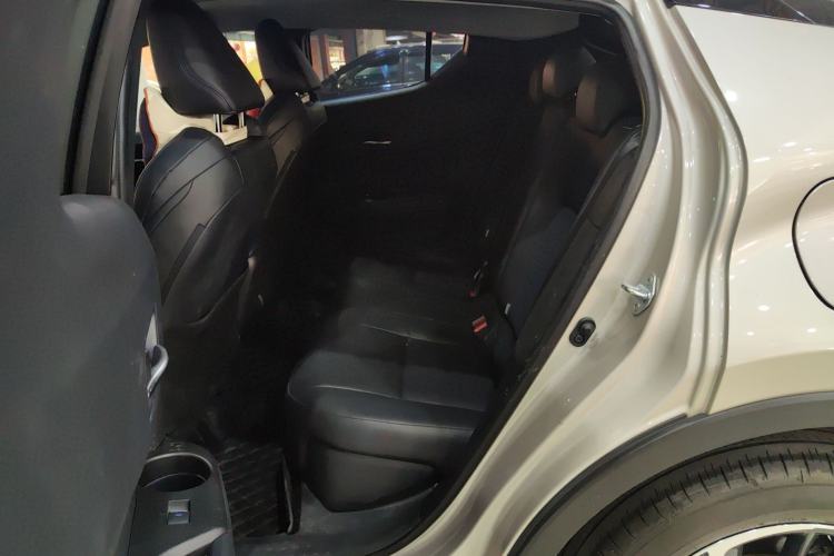 Used Toyota C-HR 2023 2.0L Luxury Edition
