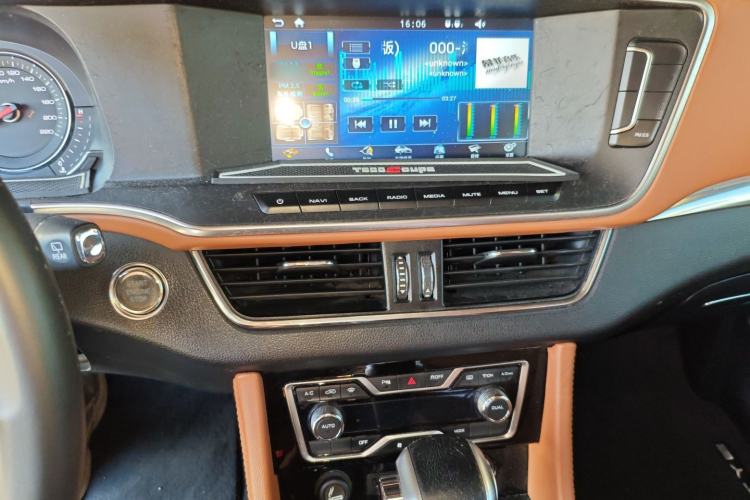 Used Zotye T600 Coupe 2017 1.5T Automatic Luxury Model Audio And AC Panel