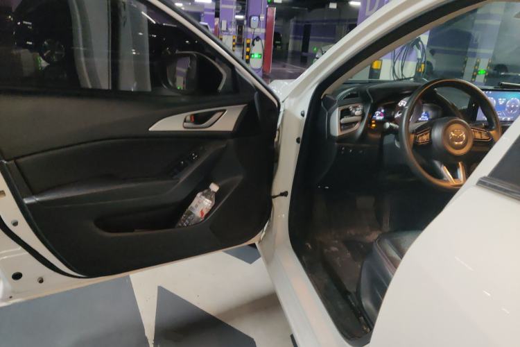 Used Mazda 3 Axela 2019 Cloud-Controlled Version Sedan 1.5L Automatic Comfort Trim China VI Standard