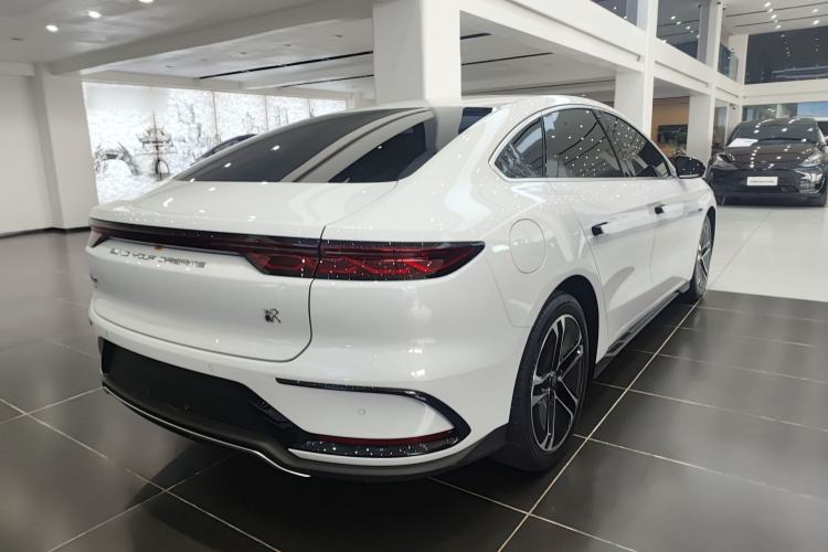 Used BYD Han 2023 EV Champion Edition 605KM Front-Drive Premium Model Rear Right 45 Deg