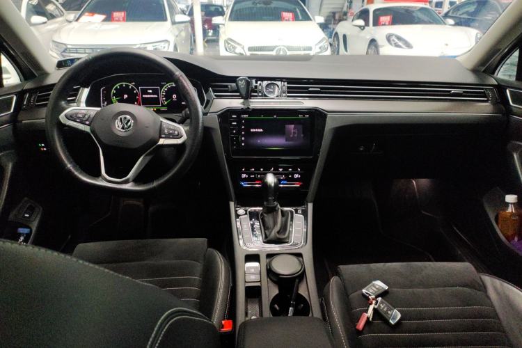 Used Volkswagen Magotan 2020 330TSI DSG Luxury Edition