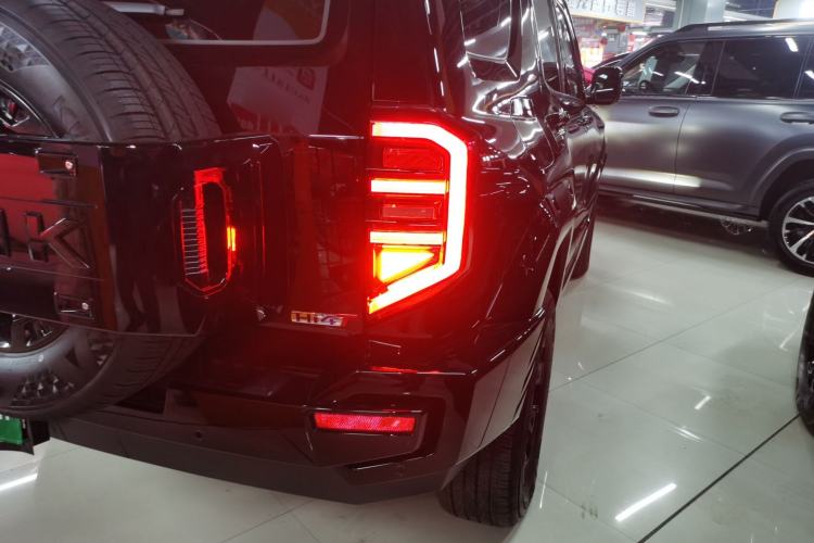 Used Tank 400 New Energy 2024 Hi4-T Off-Road Edition Right Rear Taillight