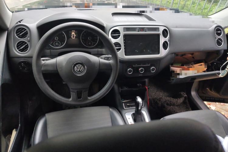 Used Volkswagen Tiguan L 2016 280TSI Automatic Two-Wheel-Drive Silk Road Style Edition