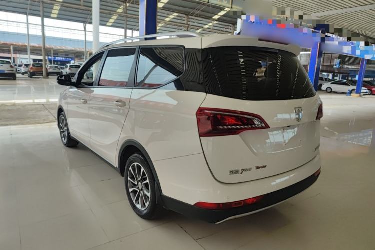 Used Baojun 730 2019 1.5T Manual Fashion Model 7-seater China VI
