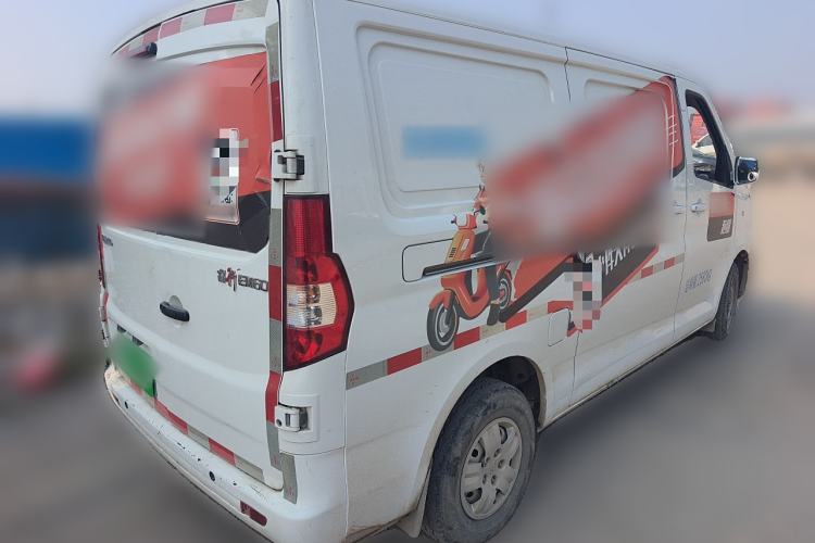 Used CHANGAN KAICHENG Ruixing EM60 2022 All-Electric Van 4498 mm Long Flat Roof Double-Swing Doors 2 Seats 60 kW 41.86 kWh
