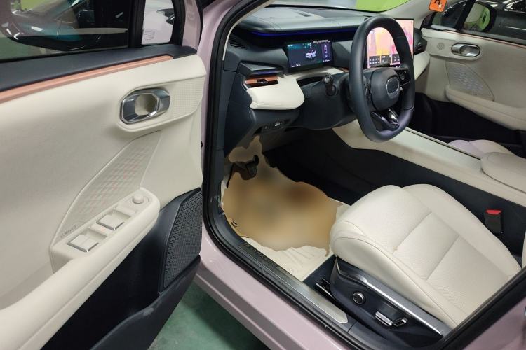 Used Lynk & Co 06 EM-P 2025 EM-P 126 Long-Range Halo
