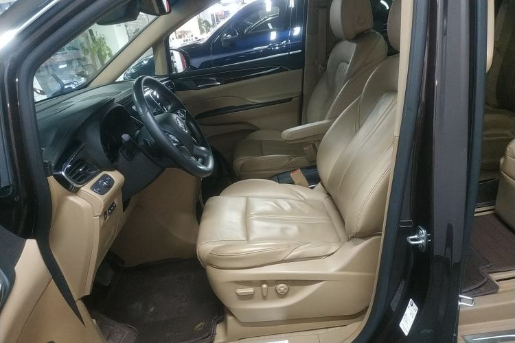 Used Buick GL8 2018 ES 28T Flagship Model China VI Standard

